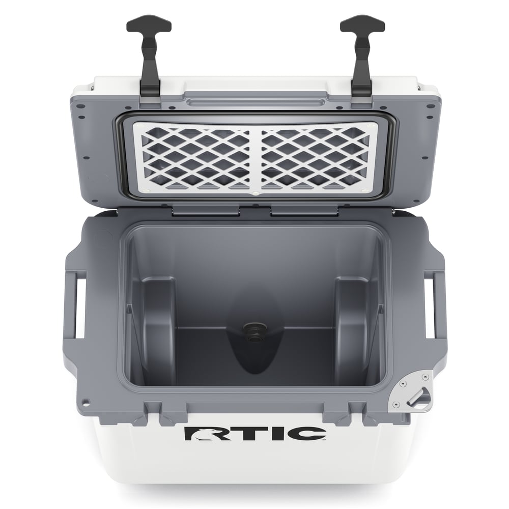 22 QT Ultra-Light Wheeled Cooler